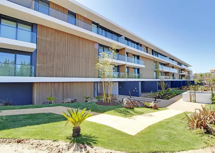 Апартаменты White & Nature